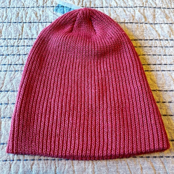 VANS - Burgundy Knit Beanie, One Size Fits Most, NWT - Picture 2 of 7